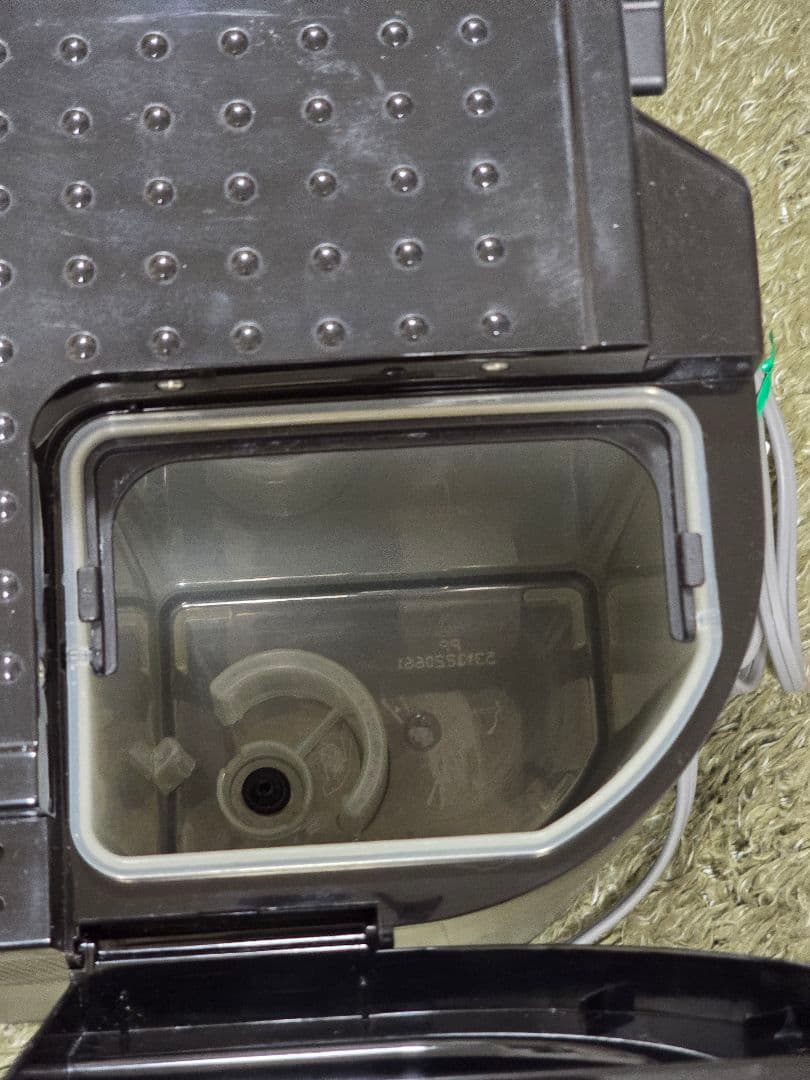 デロンギ コ－ヒ－メ－カ－ BCO410J-B