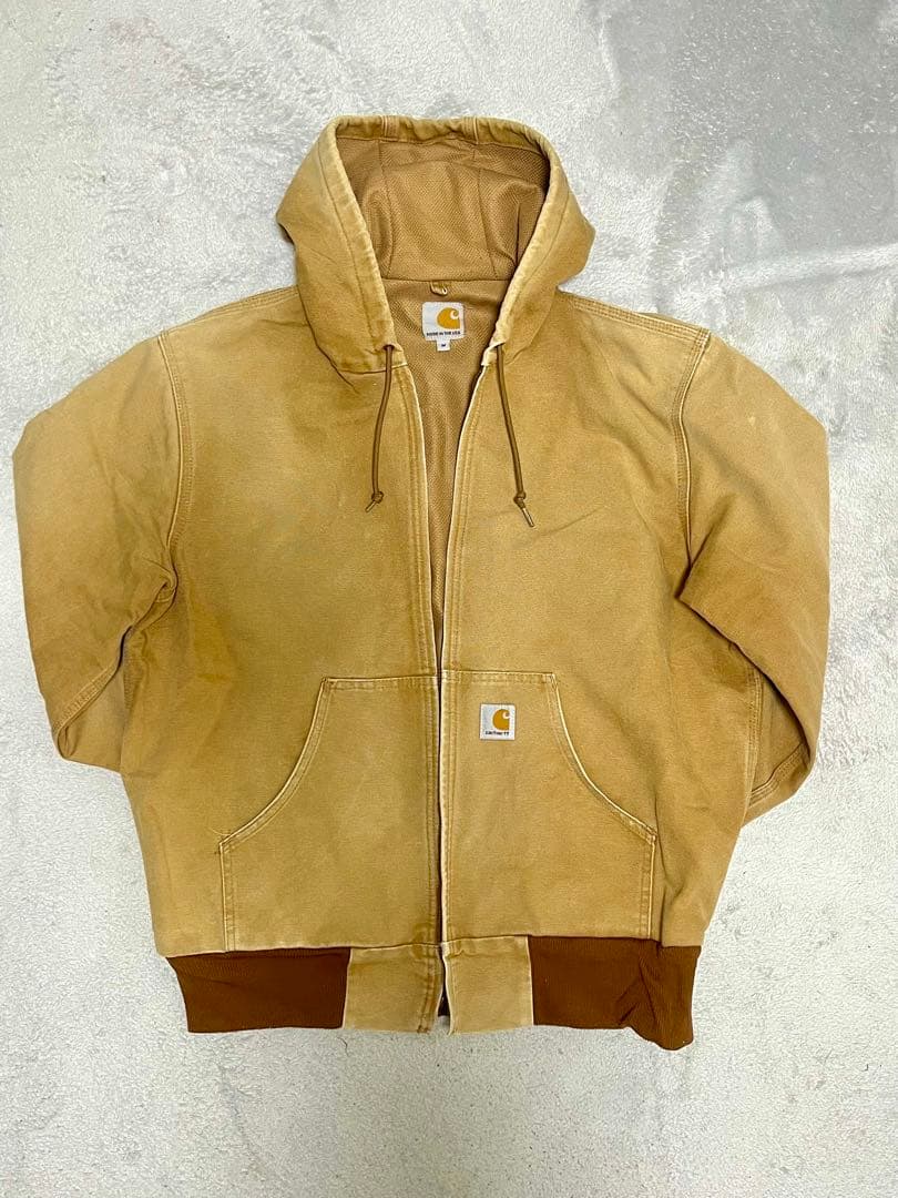 Carhartt フード付きベージュジャケット