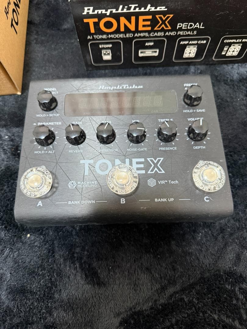 ギター AmpliTube TONEX PEDAL
