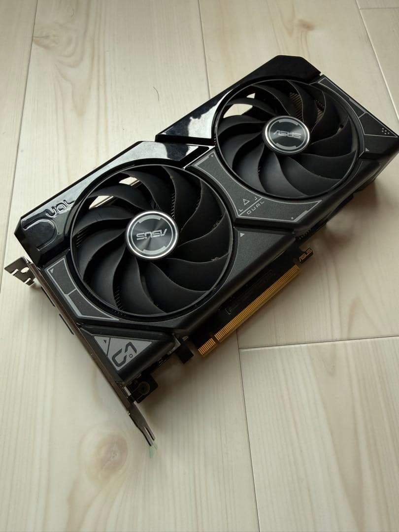 グラフィックボード・グラボ・ビデオカード ASUS Dual RTX 4060 Ti OC Edition 8GB