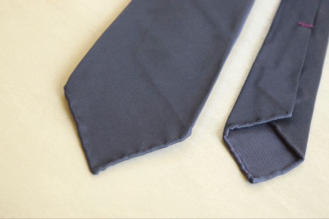 Tango245　タンゴ245　ハンドメイド　14ピエゲ　ネイビーネクタイ