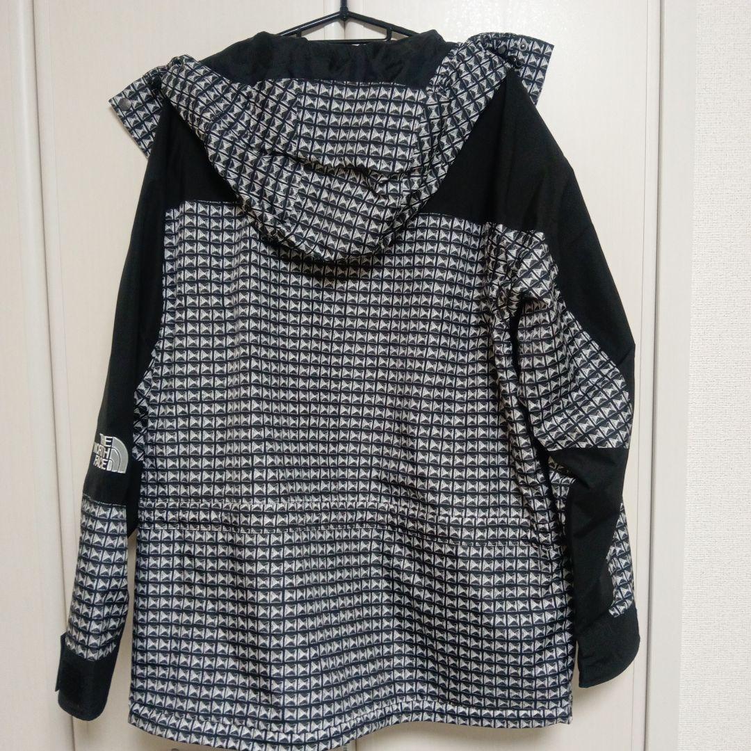 Supreme x The North Face マウンテンライトジャケット