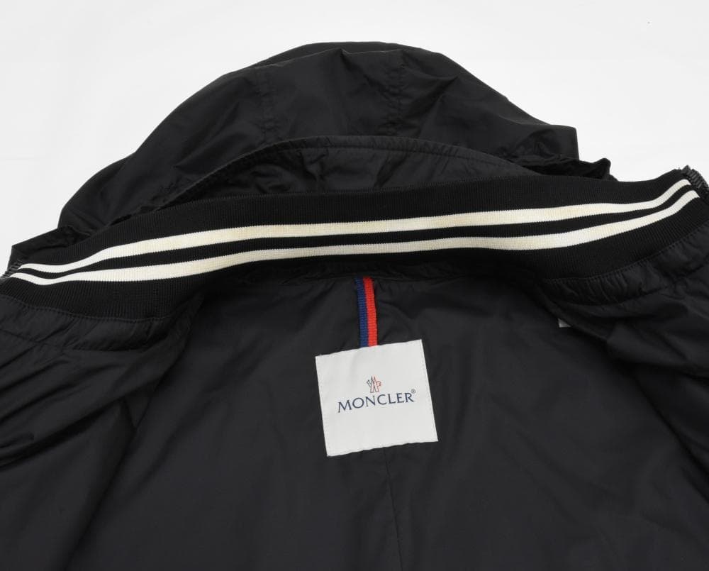 レア品◇モンクレール◇ナイロンフーディコート◇2(L)◇ブラック◇