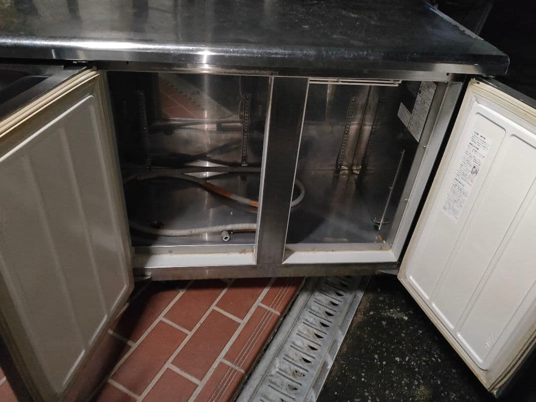 お得！！飲食店　業務用　冷蔵庫