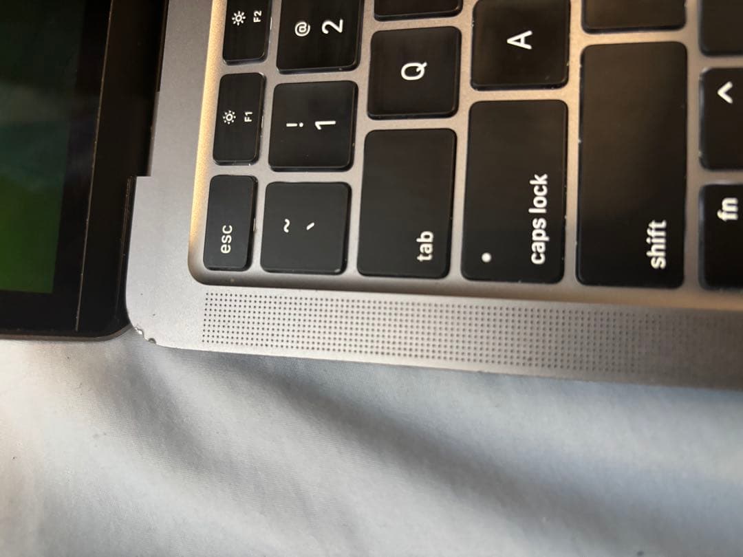 macbook air m1 8GB 256GB 13インチ