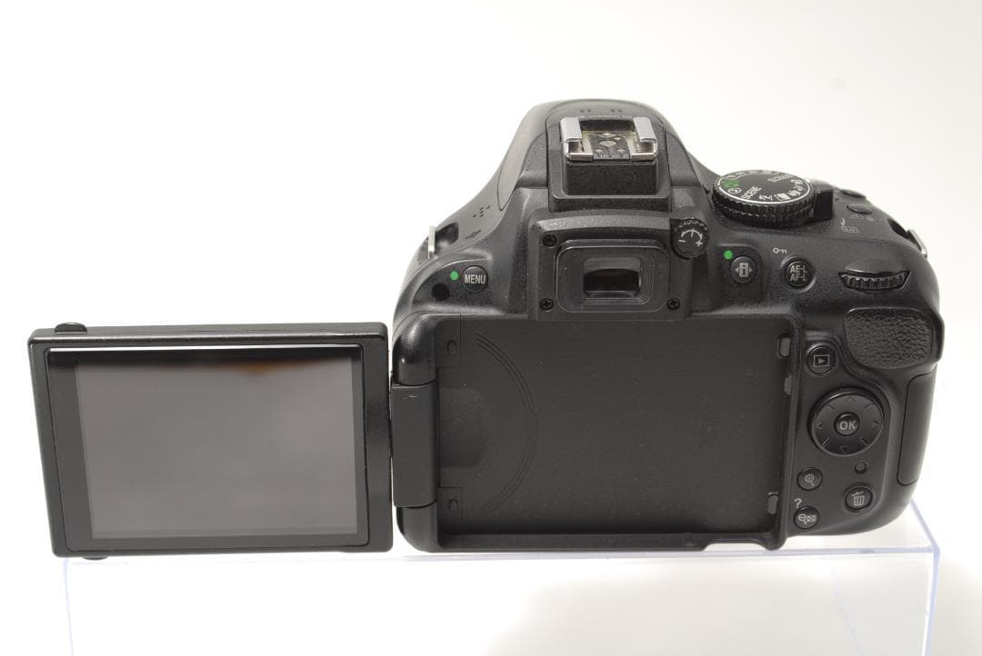 ☘️美品✨望遠ダブルレンズキット☘️スマホ転送 Nikon D5200