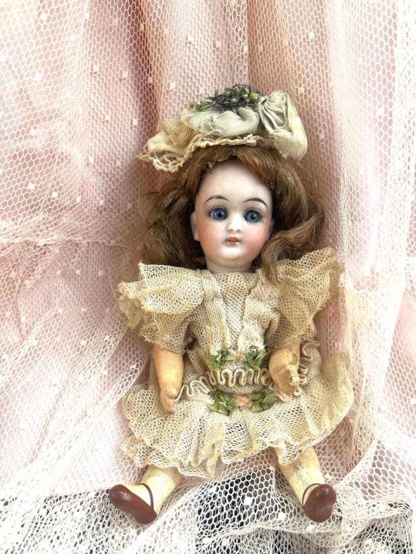 最終出品　アンティーク　ビスクドール