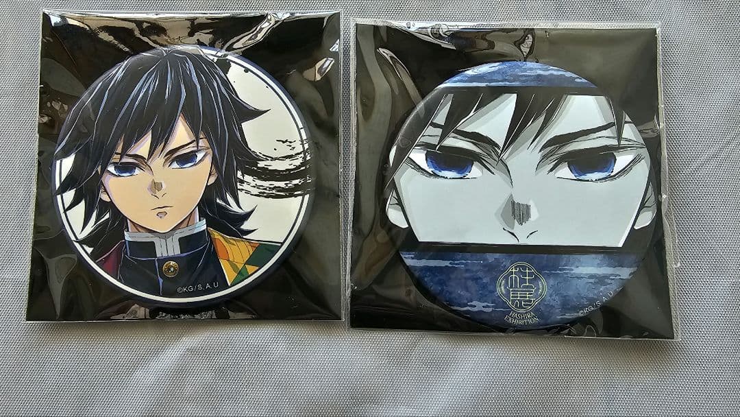 鬼滅の刃　柱展 冨岡義勇 ランダムマット缶バッジ