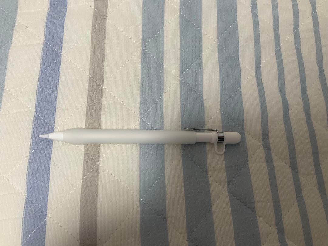 N*o様 【送料無料】結婚整理 iPad 第10世代 Pencil付39円 オー