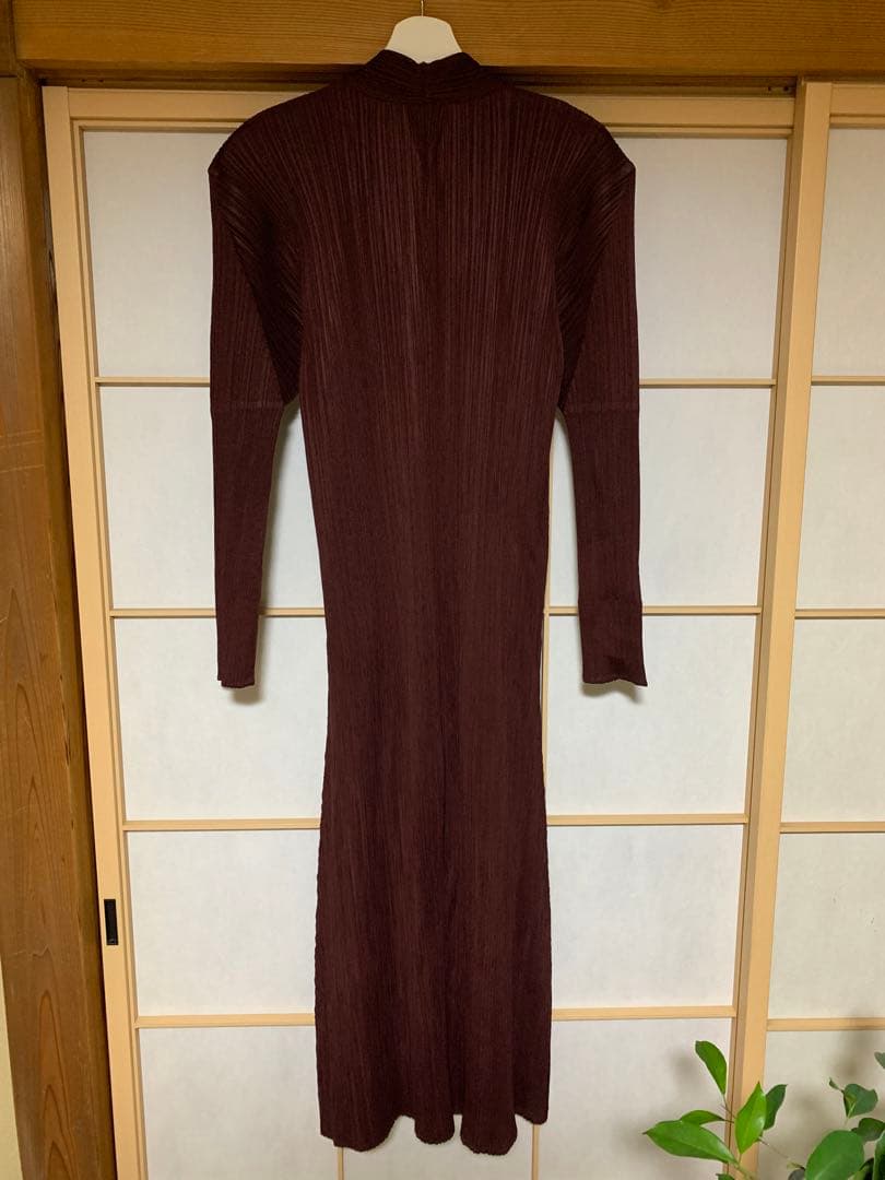 プリーツプリーズ イッセイミヤケ ノーカラー コートバーガンディー