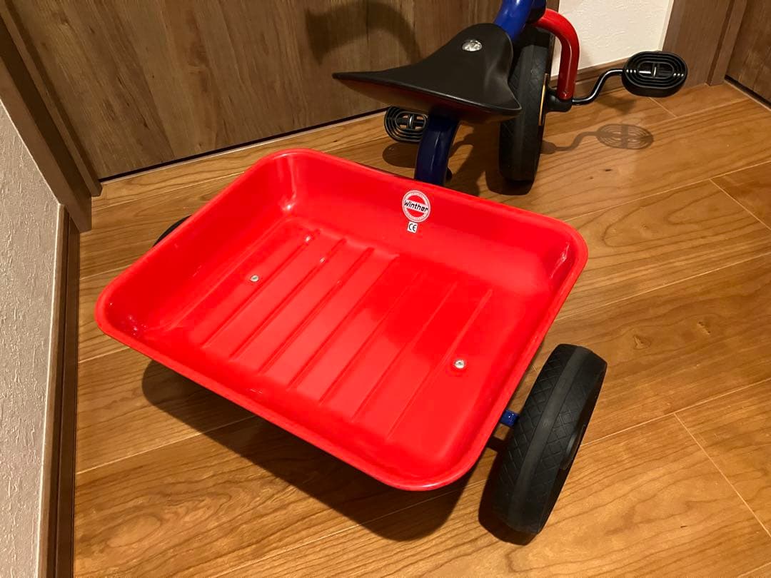 【美品】 ボーネルンド ウィンザー社 ペリカンデザイン 三輪車（荷台つき）