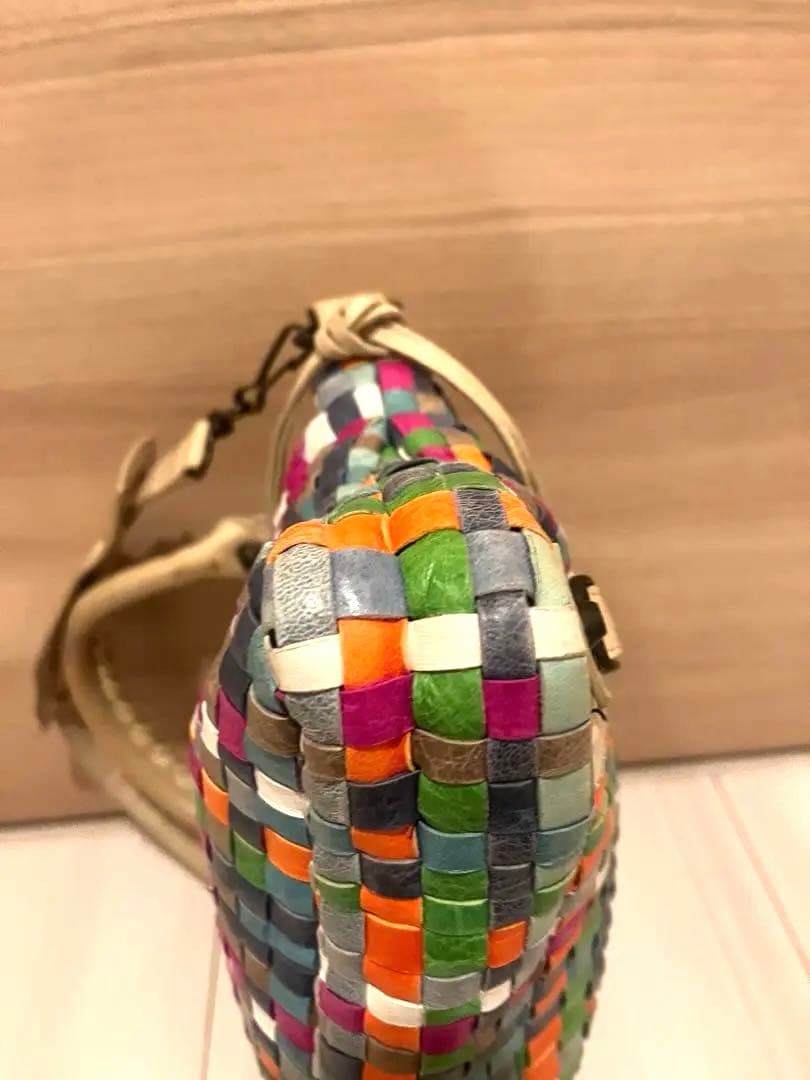 バレンシアガ 限定 ザ・ファースト　ハンドバッグ