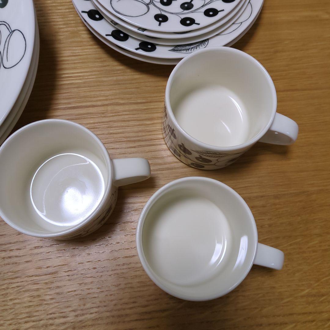 ちーたん様　ARABIA　１１点　ブラックパラティッシ　プレート　コーヒーカップ