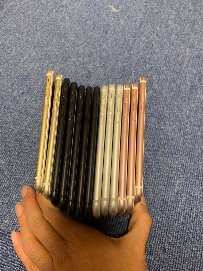 Apple アップルiPhone7まとめて 13台セットe