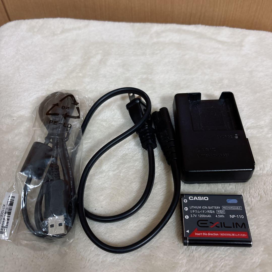 CASIO デジタルカメラ HIGH SPEED EXILIM EX-ZR10