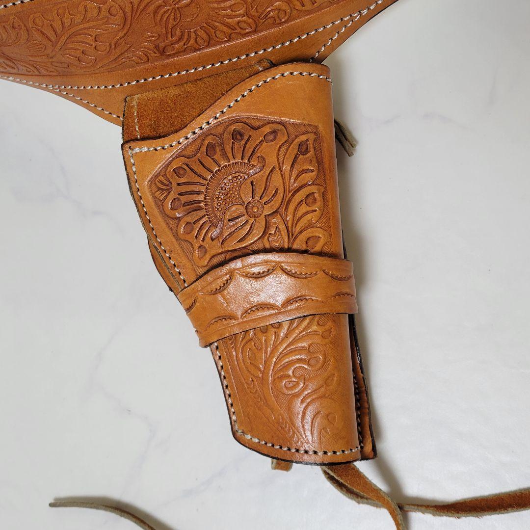 【美品】本革 カービング ウエスタン ガンベルト ホルスター付