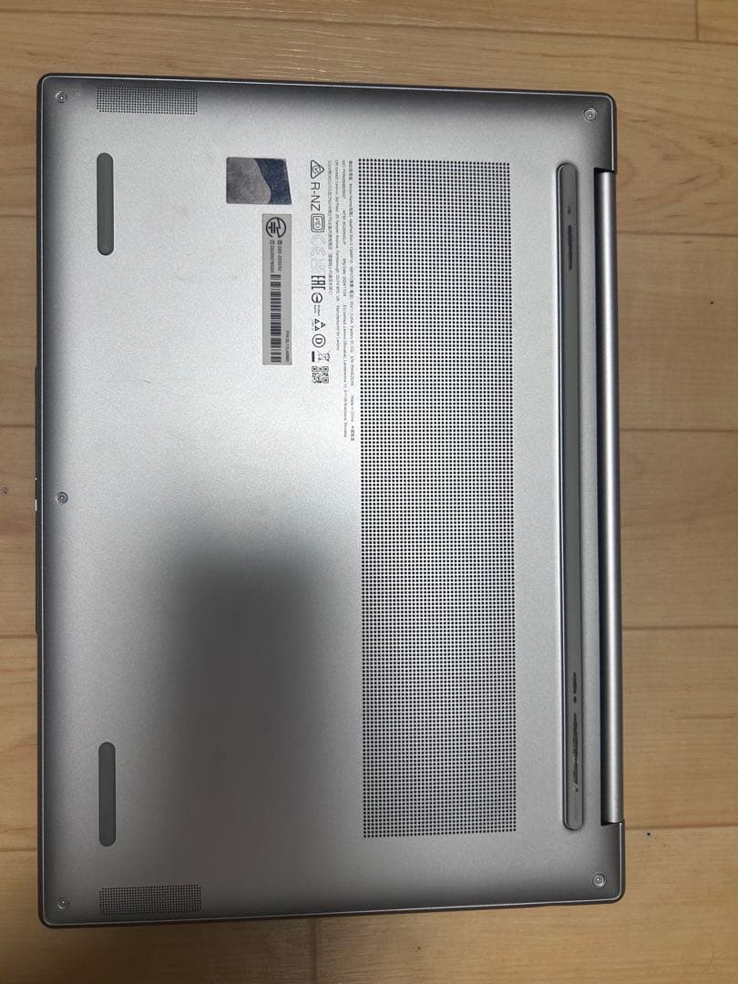 即日発送可能！Lenovo ノートPC シルバー 日本語配列