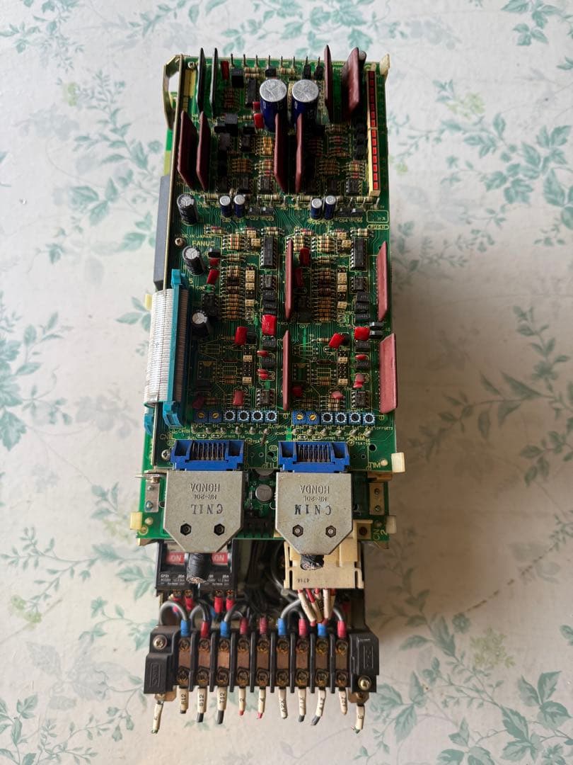 エアコン FANUC A06B-6047-H206