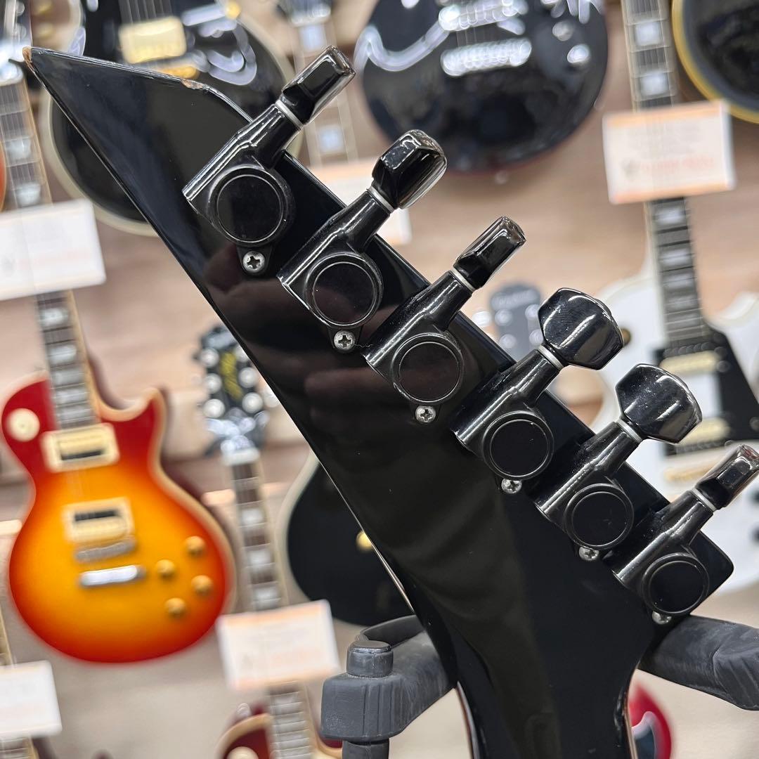 【10737】 FERNANDES TE-95HT White line