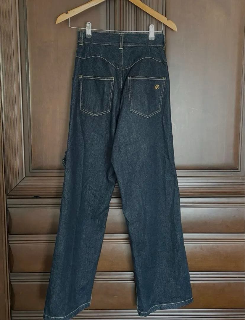 【Eaphi】 RUFFLE DETAIL DENIM PANTS