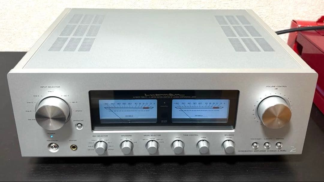 【美品・完動品】LUXMAN L-505u ブラスターホワイト プリメインアンプ