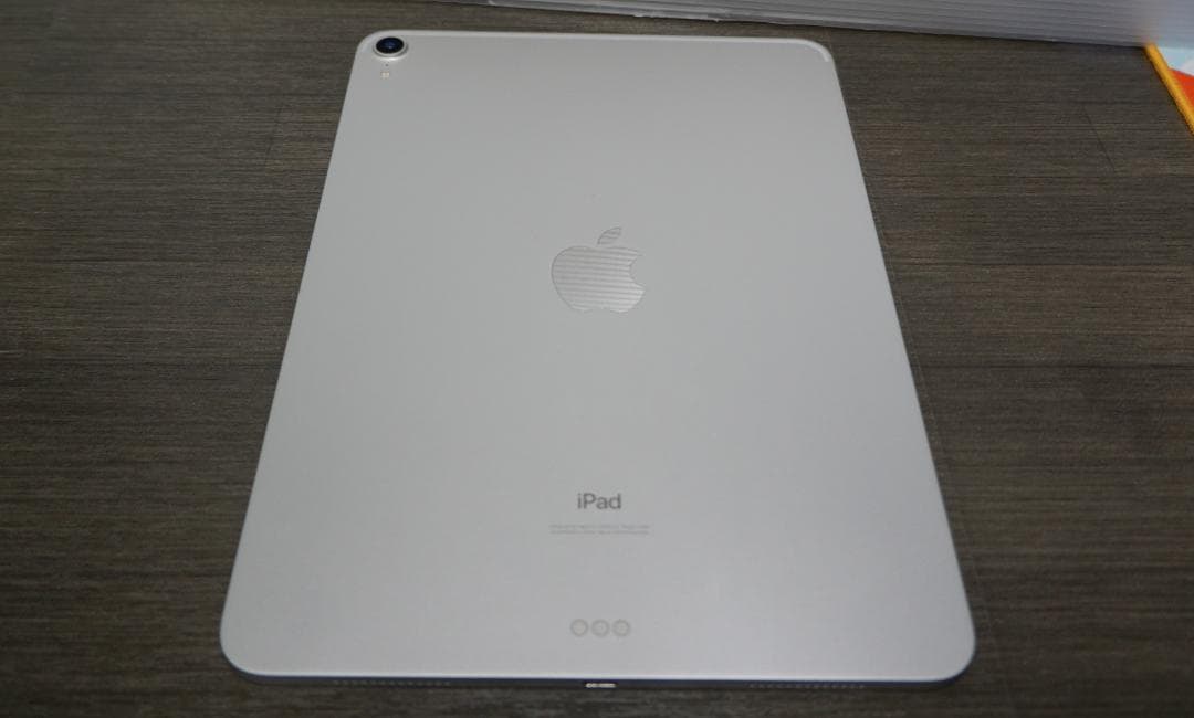 iPad Pro 11インチ 1世代 256GB wifiモデル シルバー
