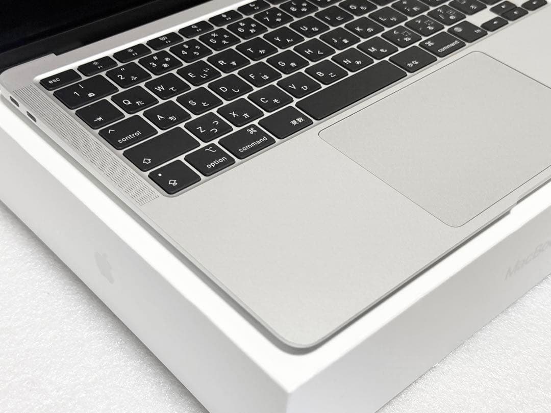 未使用に近い　最大容量100%　MacBook Air M1 8GB 512GB