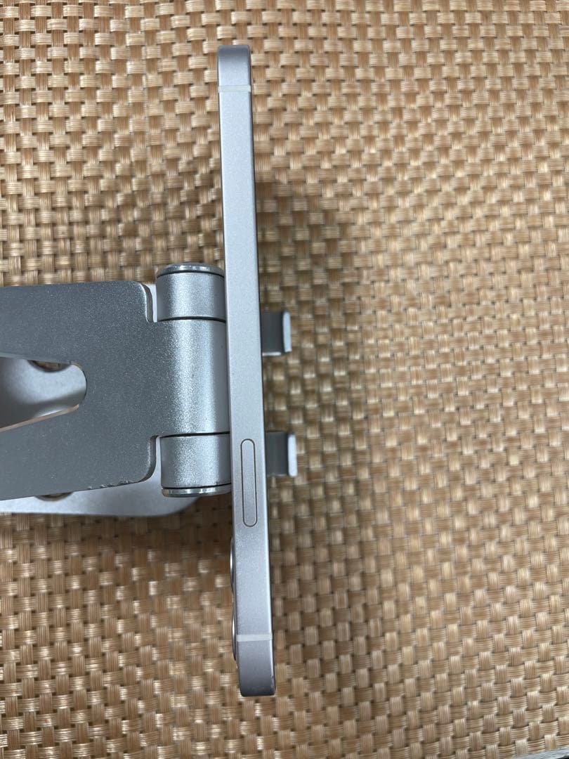 iPhone 12 128 GB ホワイトSIMフリー【4668】