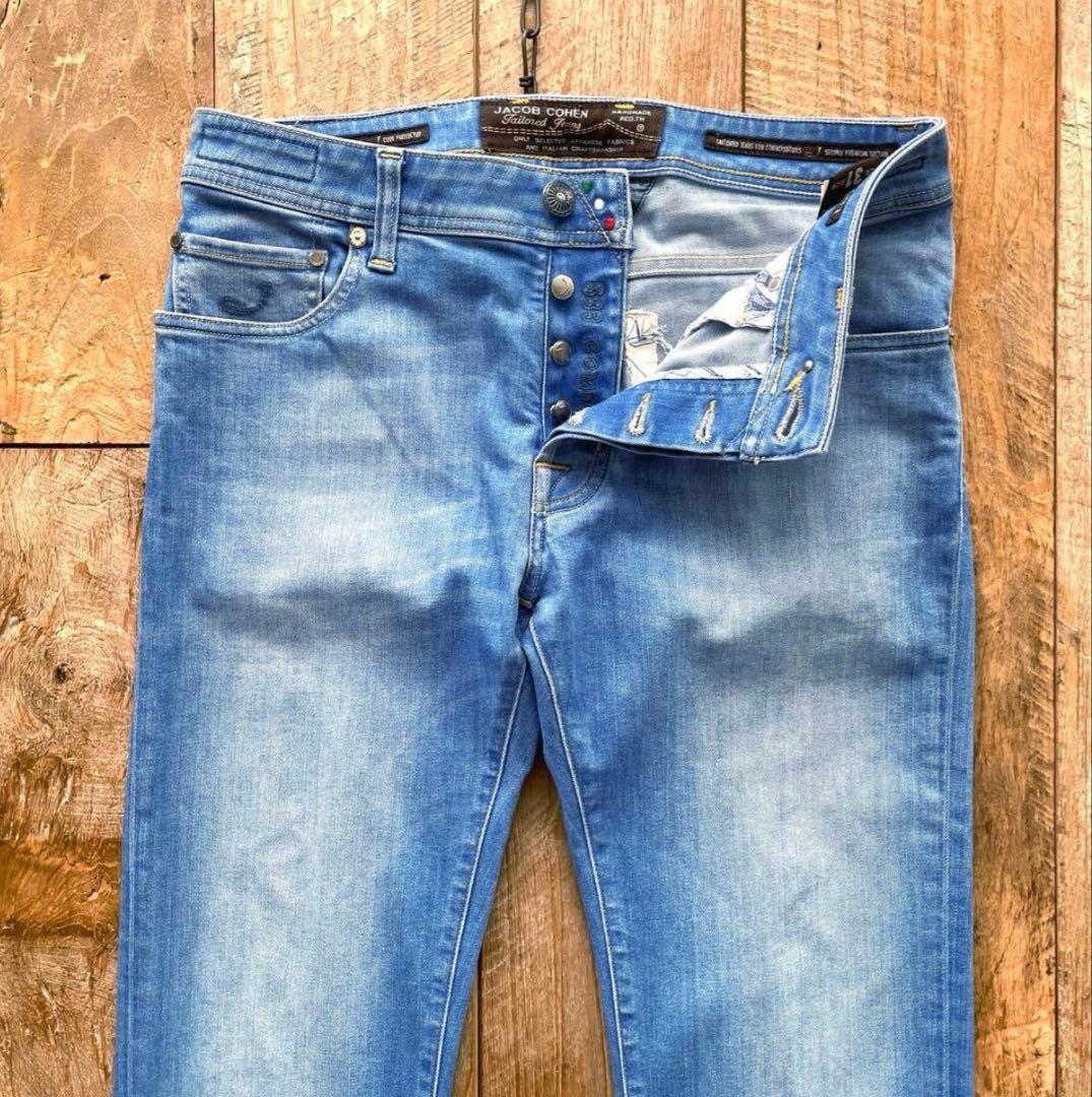 売り切り‼️【極美品】JACOB COHEN J688 31
