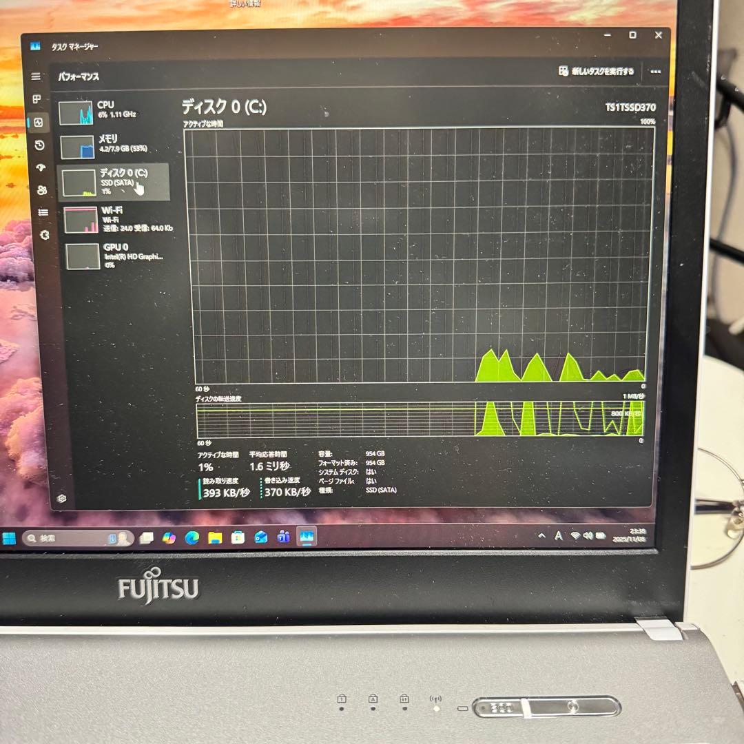 Windowsノート本体 FUJITSU LIFEBOOK SH75/B1