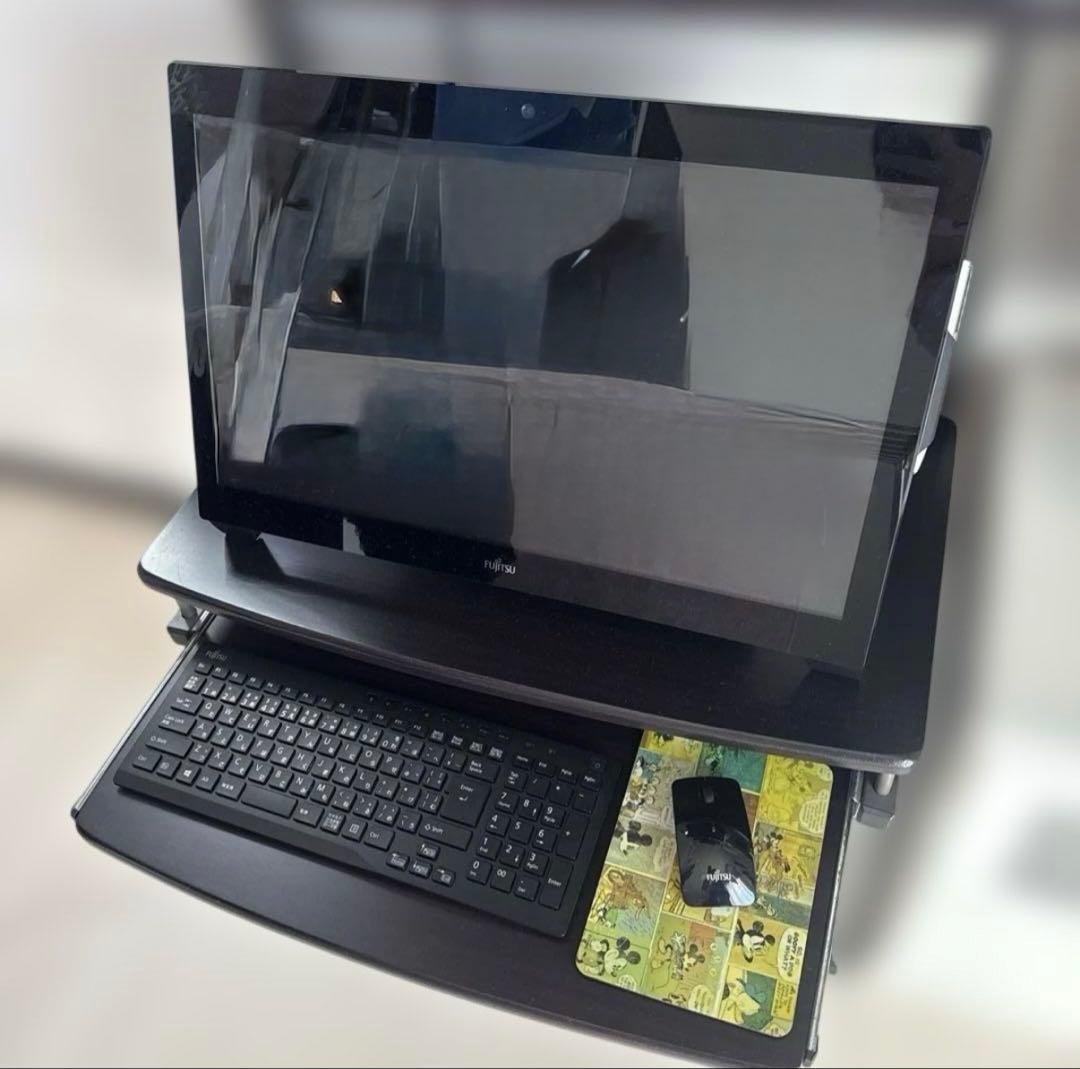 富士通　パソコン　デスクトップ　ESPRIMO WH53/S