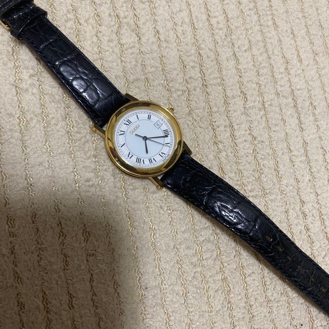 GUCCI 時計7200L ゴールド