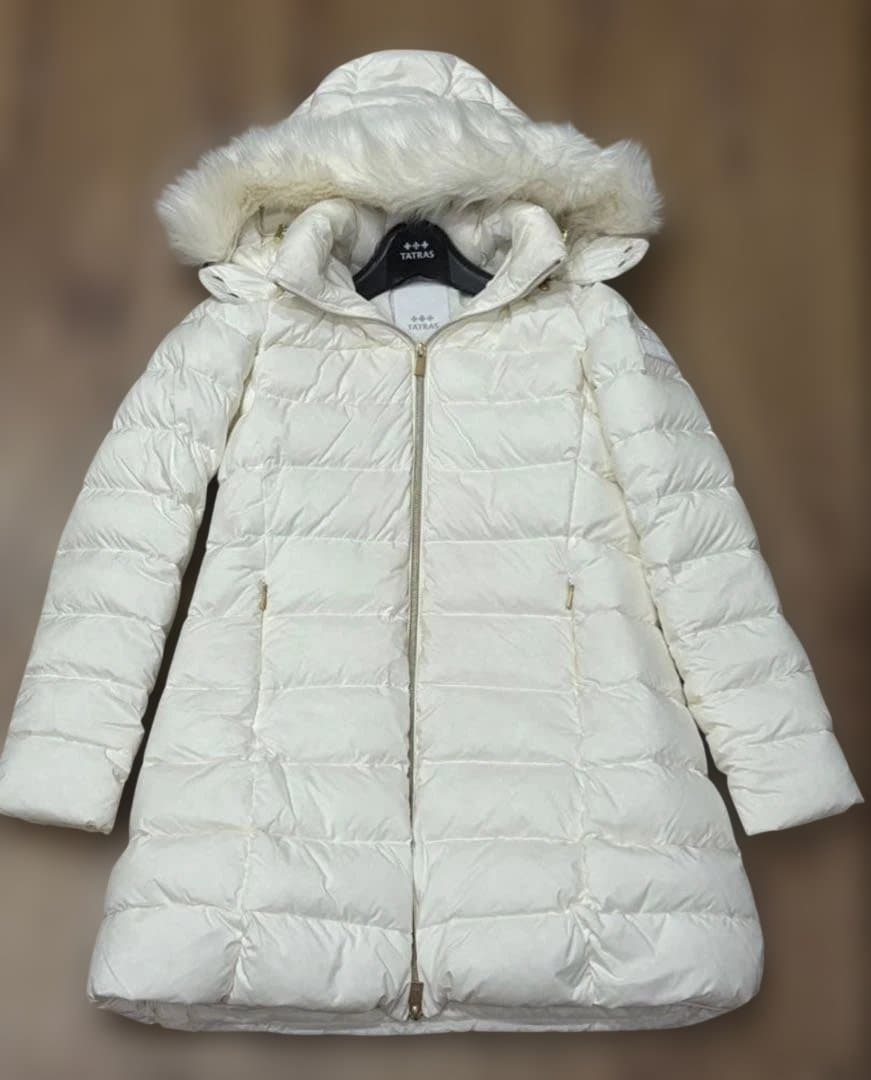 【ちぃくろ】TATRAS ホワイトダウンコート KERK