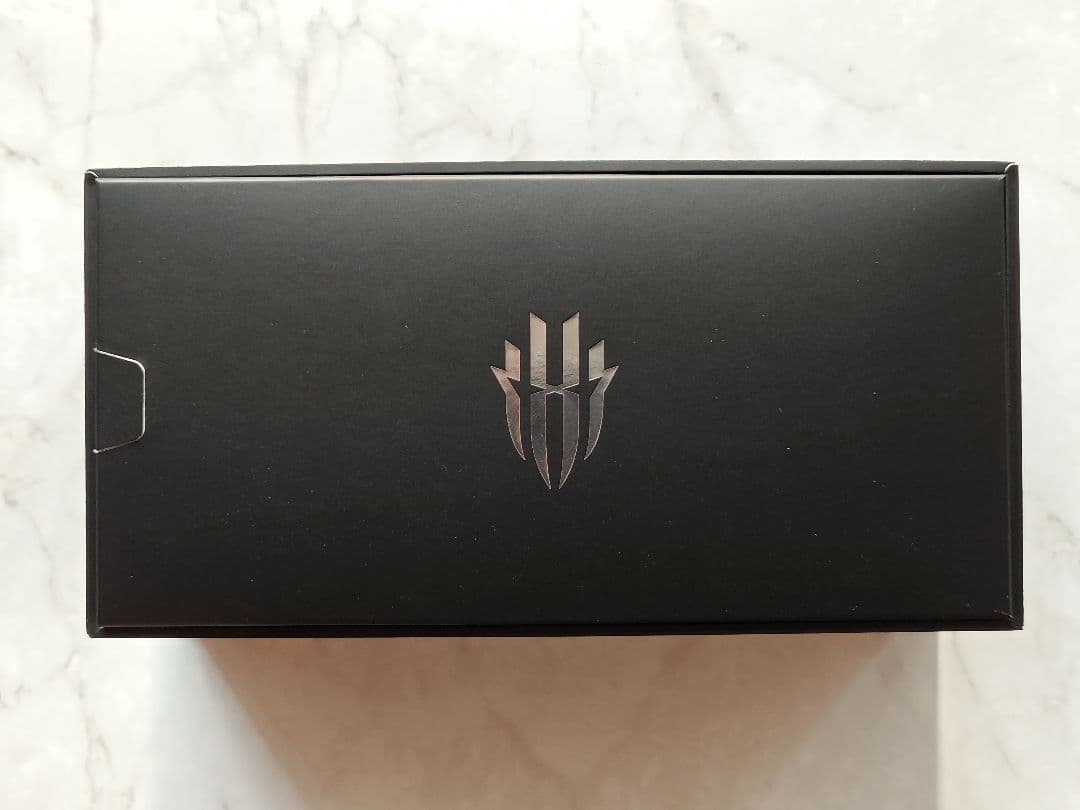 スマートフォン本体 RedMagic10Pro 16GB+512GB / Moonlight