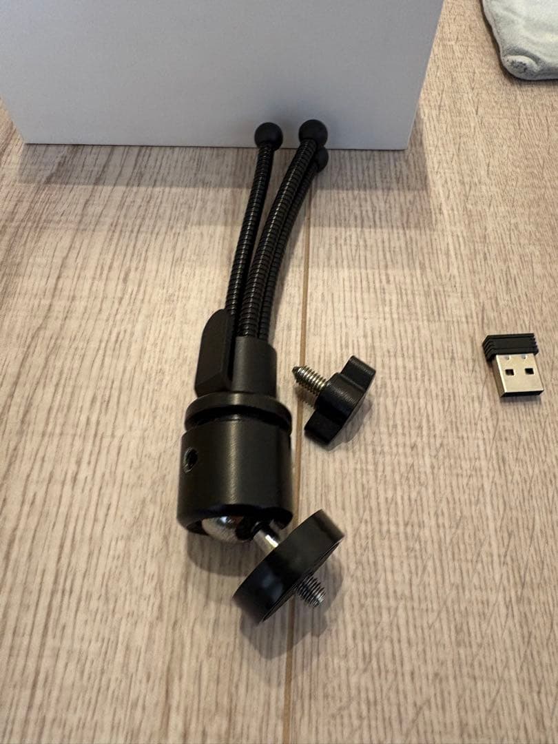 UENO-mono KABENI ミニスマートプロジェクター