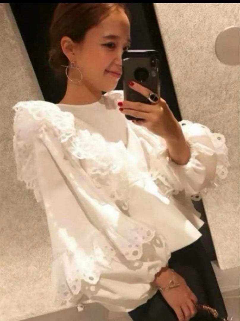 お値下げyori shirocon マーガレットブラウス 36