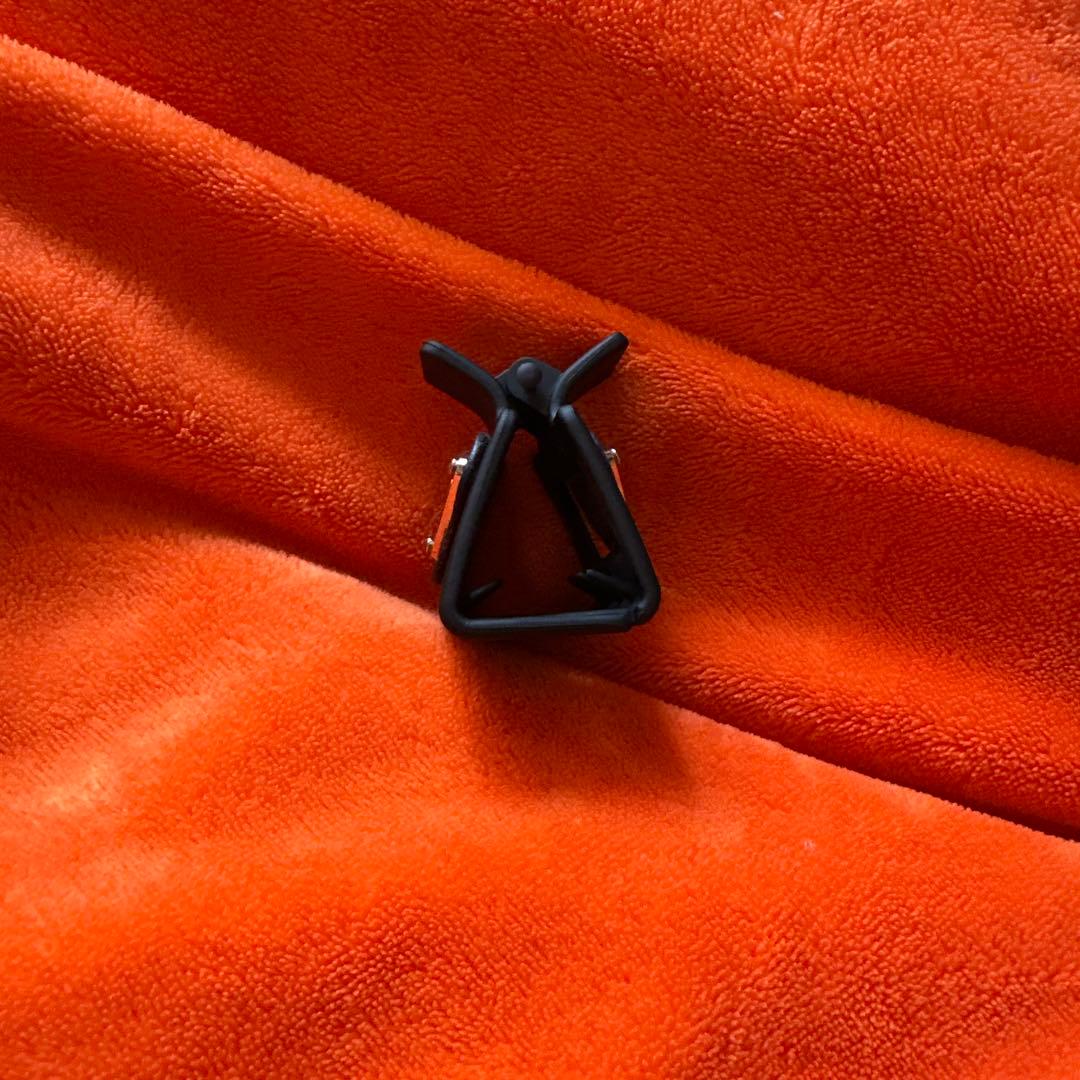 PRADA ブラック ヘアクリップ　バレッタ