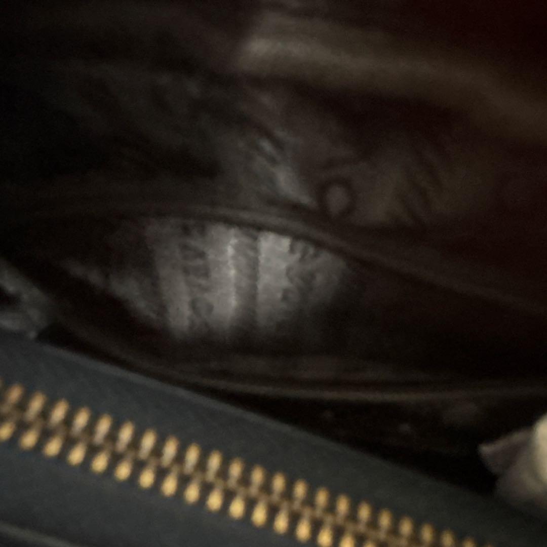 PRADAショルダーバッグメッセンジャーバッグ