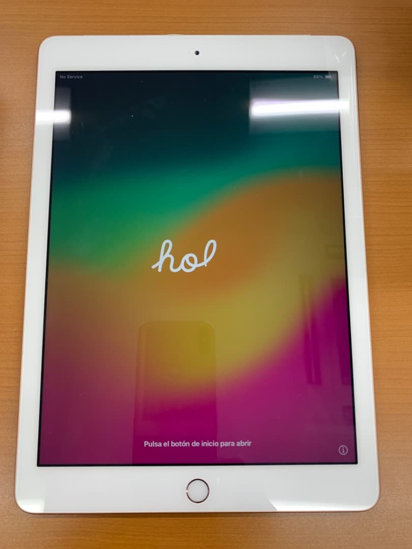 動作確認済 ipad (第6世代) 32GB ID D0735