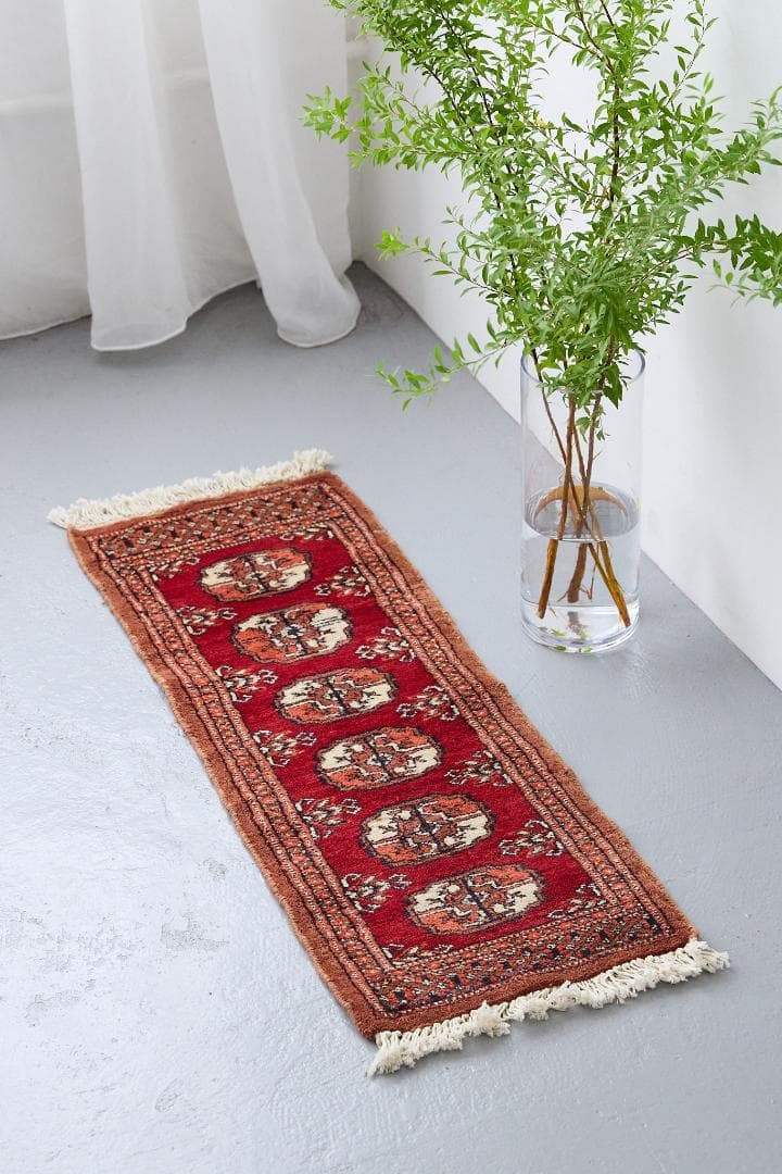 ヴィンテージラグ　トライバルラグ　パキスタン（95×33cm）赤　茶　オレンジ