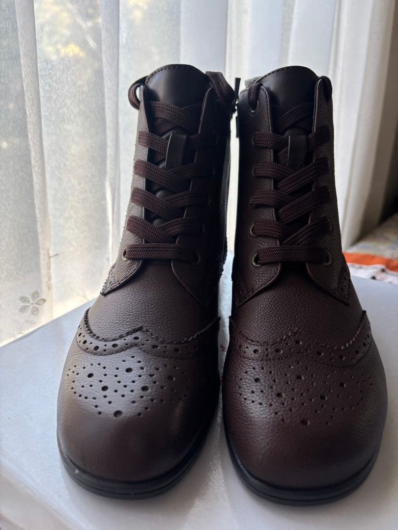 fit fit フィットフィット クラフィット レースアップブーツ ２３.５cm