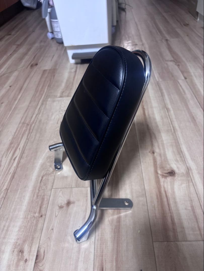 シグナス1〜3型　キジマ（Kjima）バイク バックレスト メッキ 背パット付属