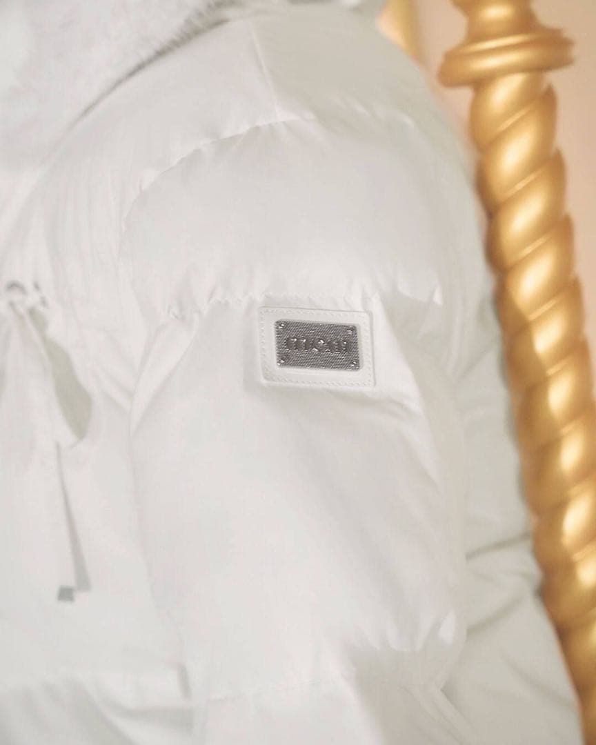 新品タグ付 ミシェルマカロン ファーフードリボンダウンコート ホワイト フリー