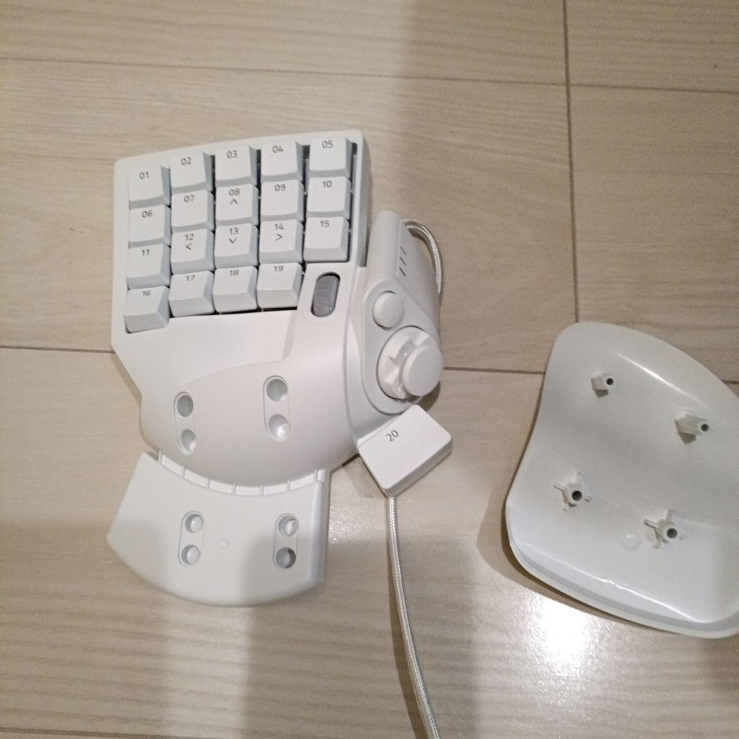 Razer TARTARUS PRO ホワイト