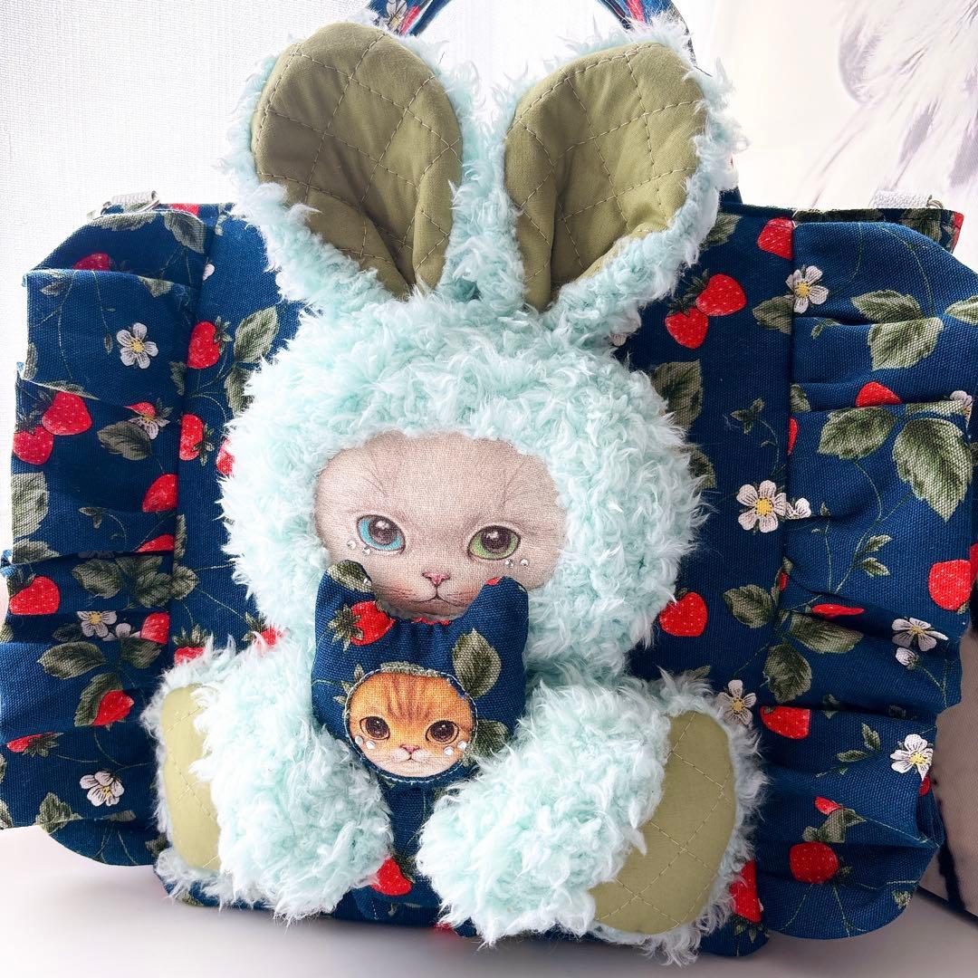 m*e様 コヤンイサムチョン　バック　ハグねこトート　オッドアイネコちゃん×コイ