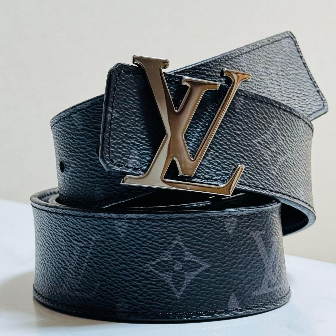 Louis Vuitton ブラックレザーベルト　エクリプス