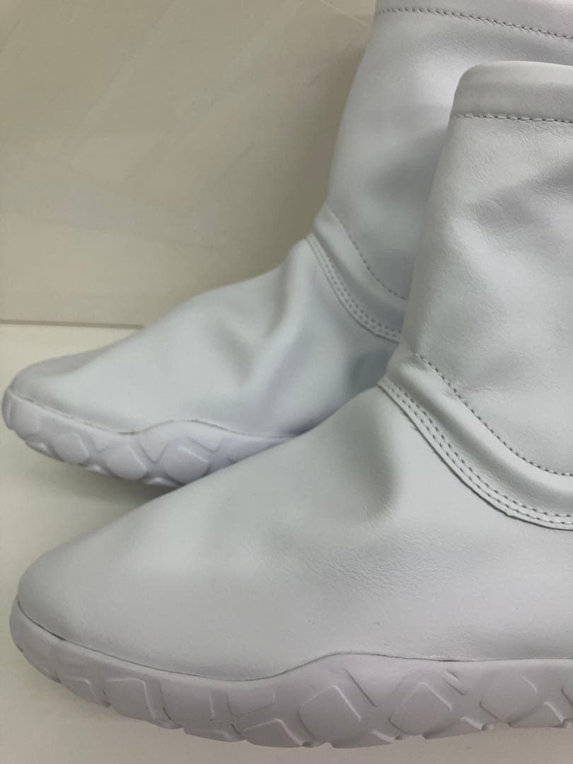 コムデギャルソン×NIKE☆'17春夏コレクション・白ショートブーツ