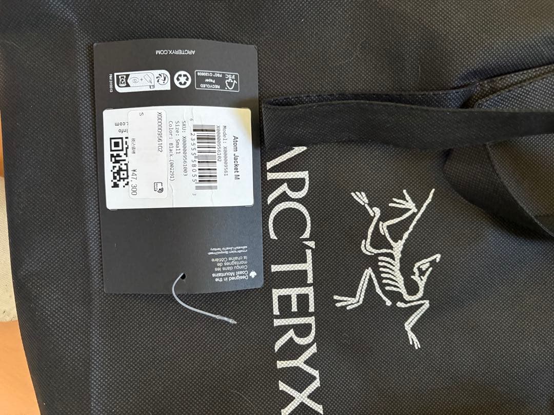 M*o様 Arc'teryx アトムジャケット　メンズ