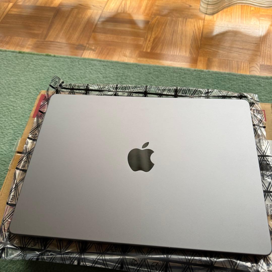 付属品なしMacBookPro 2021 14インチ　16GB 512GB