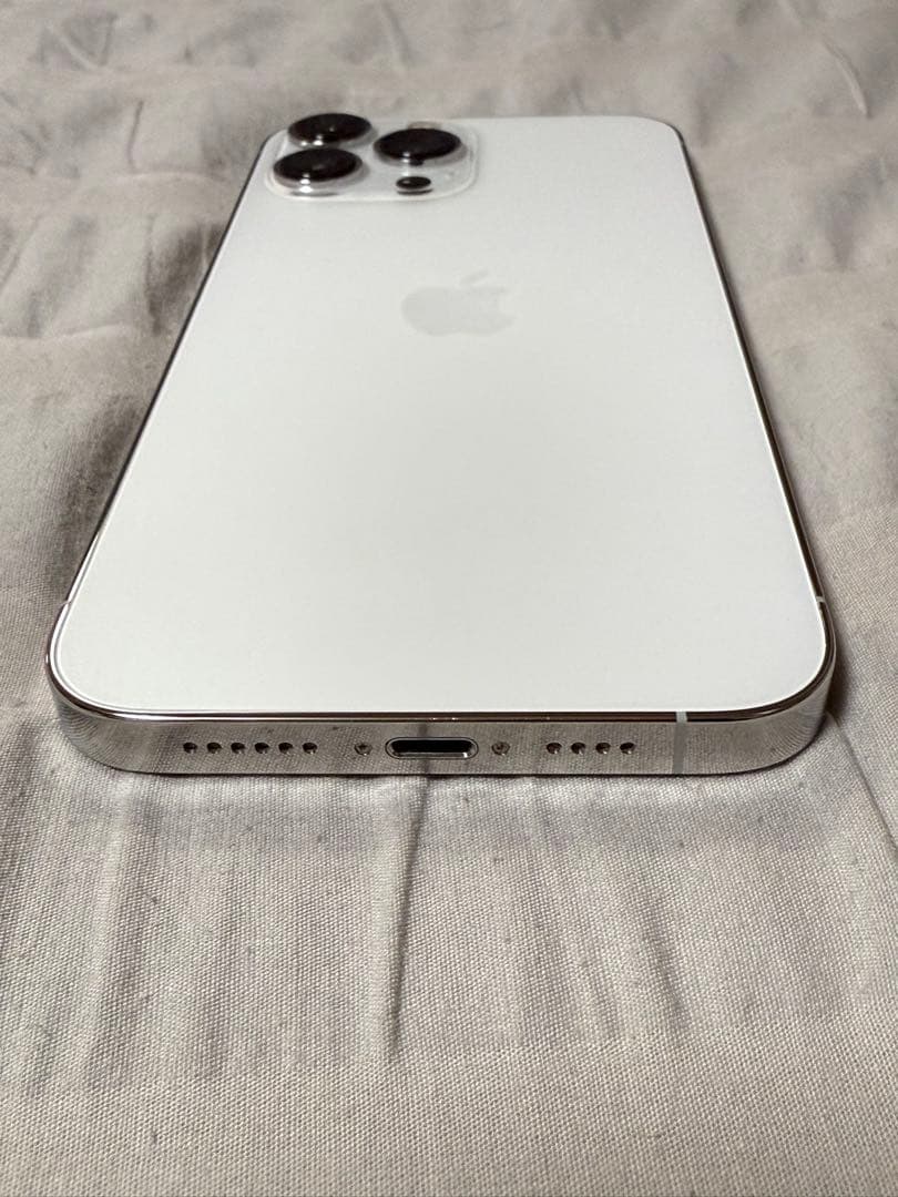 iPhone 13 Pro Max 128GB ホワイト